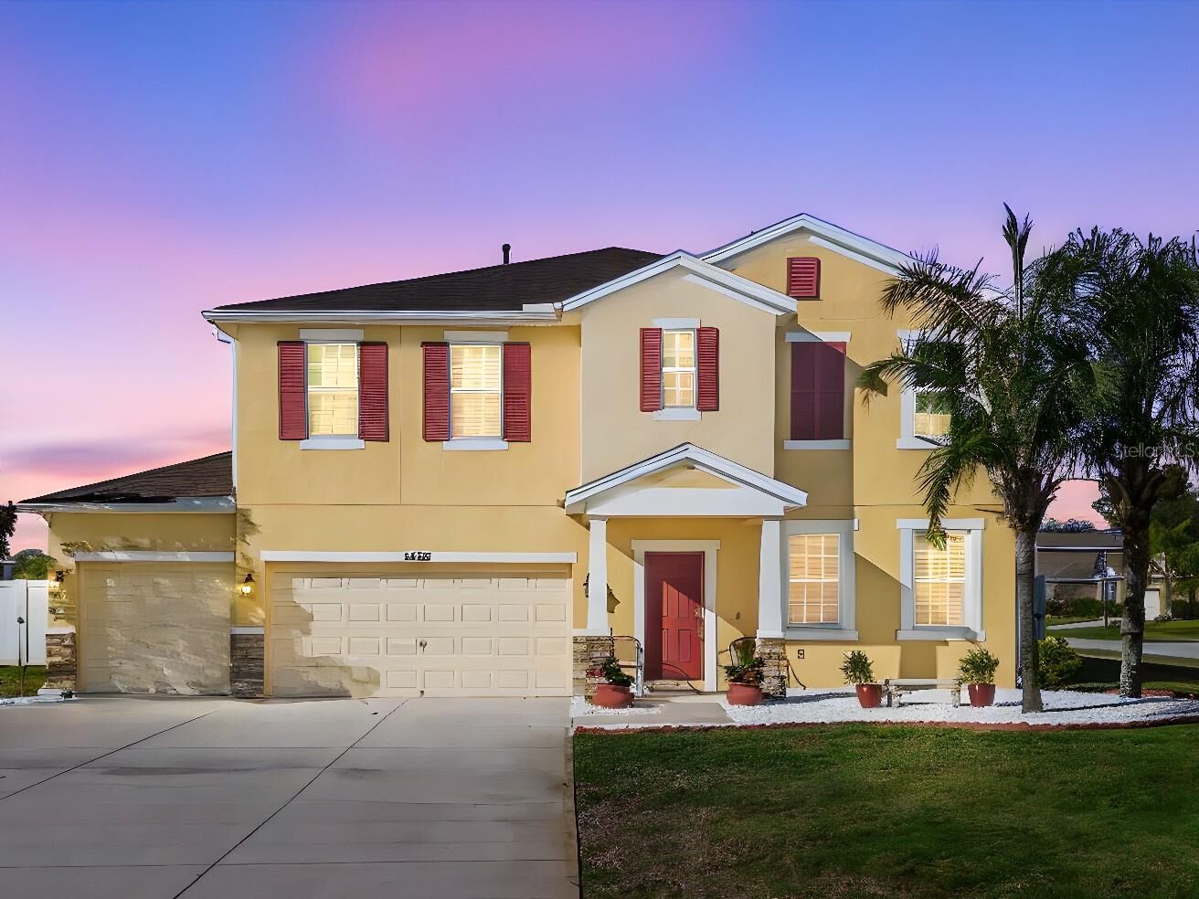 Property Photo:  1452 Daystar Lane  FL 32725 