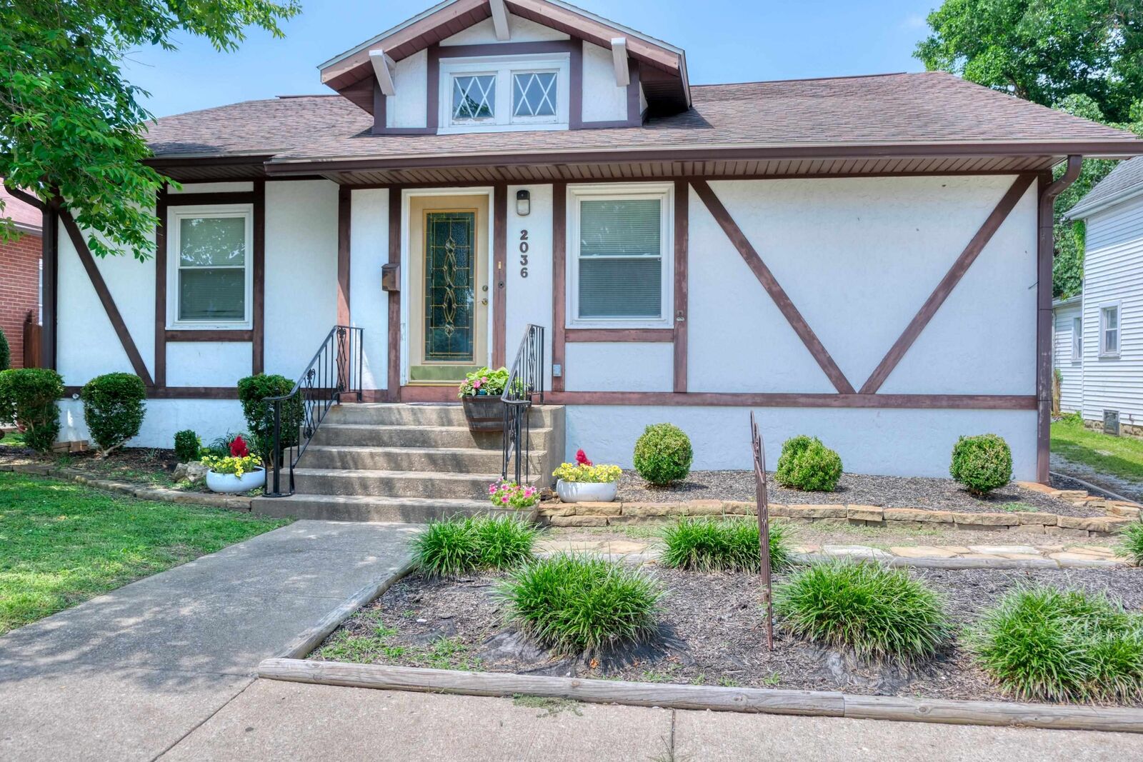 Property Photo:  2036 Spruce Street  IL 62966 