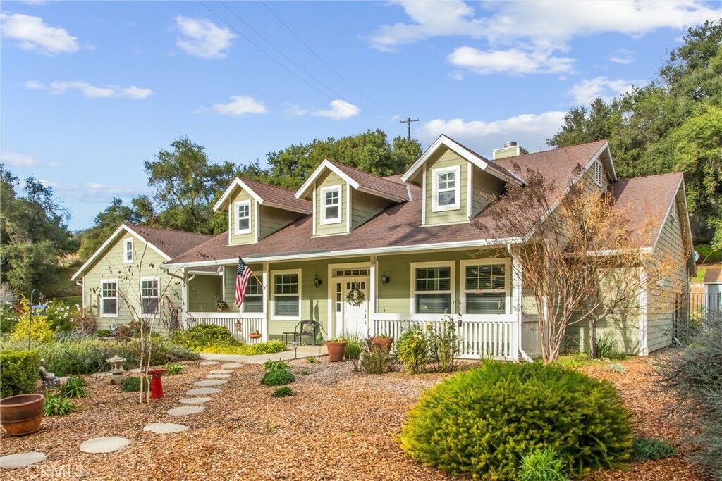 Property Photo:  37240 Limekiln  CA 92399 