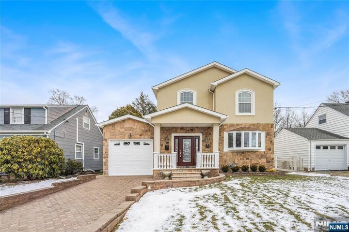 Property Photo:  585 Mount Prospect Avenue  NJ 07012 