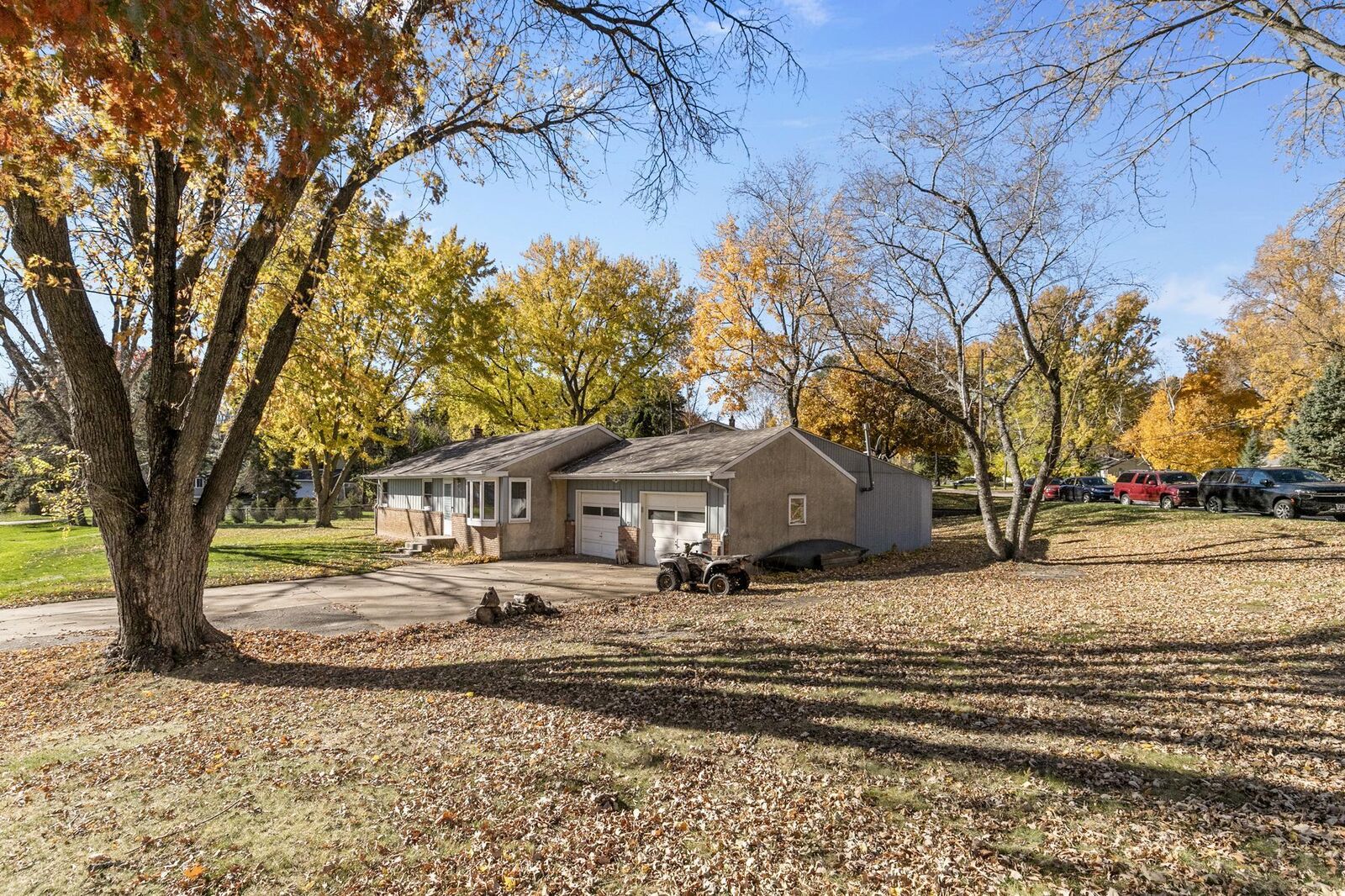 Property Photo:  2869 Victoria Street N  MN 55113 