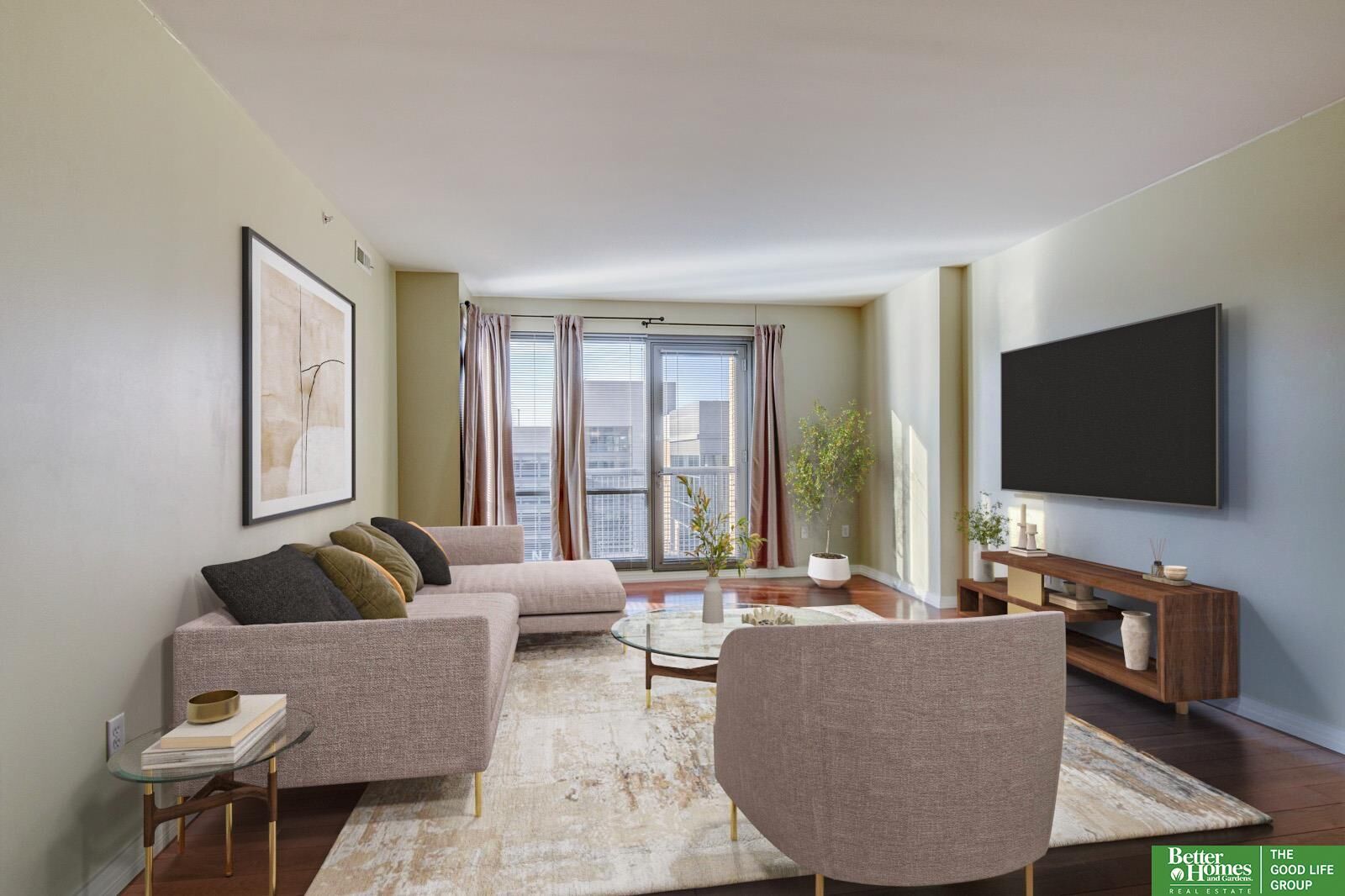 Property Photo:  3200 Farnam Court 3610  NE 68131 