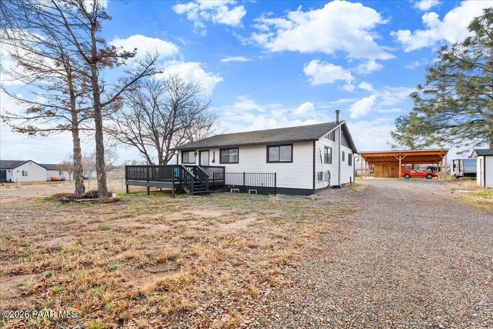 Property Photo:  1143 Sierra Vista Drive  AZ 86323 