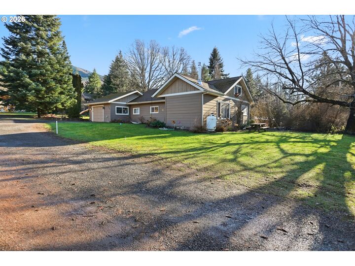 Property Photo: 6145 Bailey Rd OR 97041