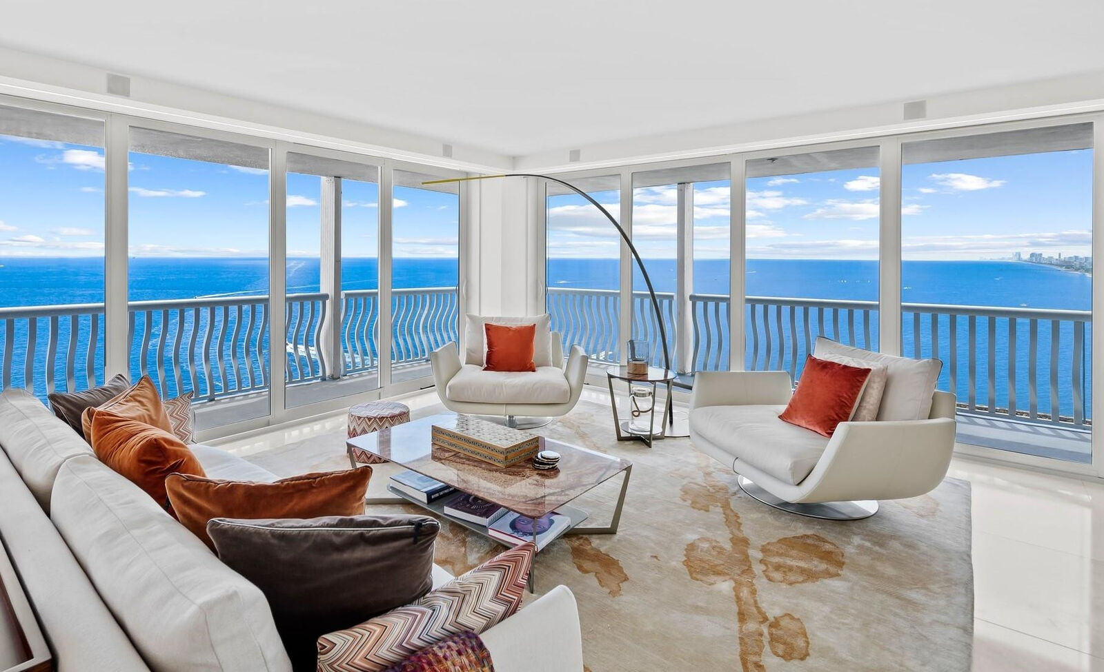 Property Photo:  2200 S Ocean Lane 2609/2610  FL 33316 