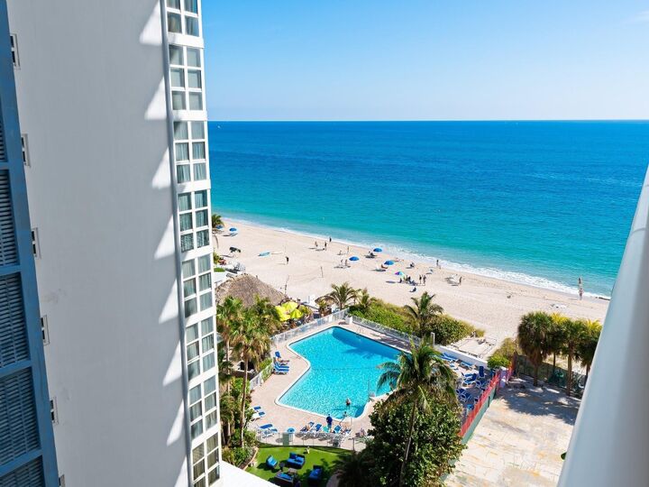 Property Photo:  4020 Galt Ocean Drive 807  FL 33308 