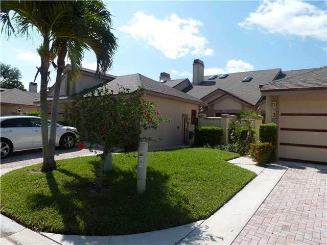Property Photo: 111 Landings Bl 111 FL 33413