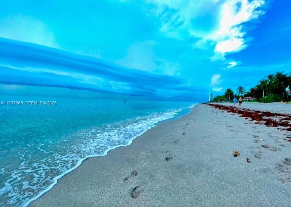 Property Photo:  2030 S Ocean Dr 506  FL 33009 