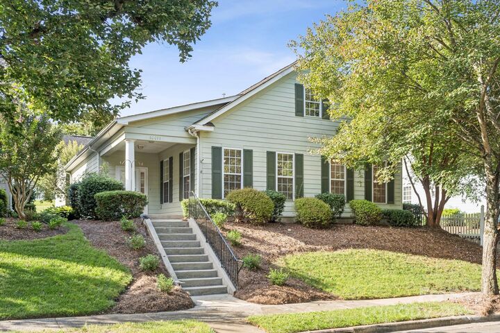 Property Photo: 10011 Bishops Gate Boulevard NC 28134