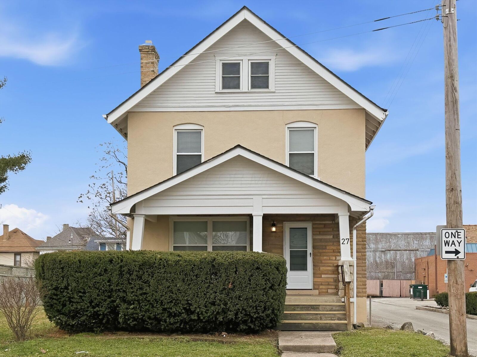 Property Photo:  27 Dakota Avenue  OH 43222 