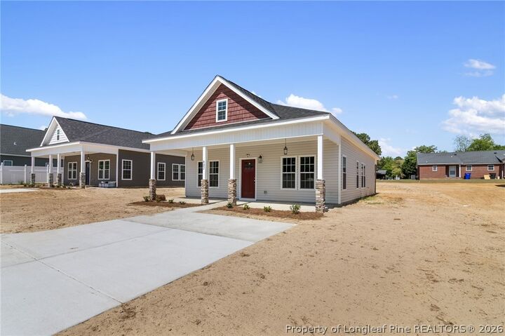 Property Photo:  802 Holmes Street  NC 28328 
