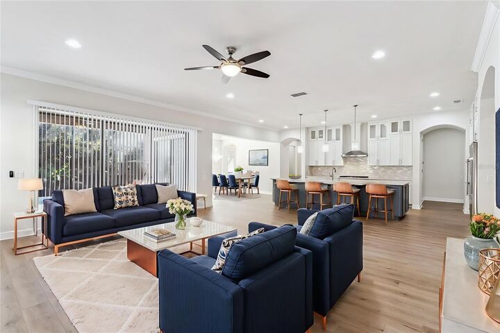 Property Photo:  10819 Savona Way  FL 32827 