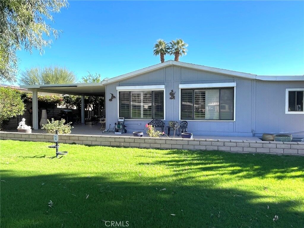 Property Photo:  74521 E Zircon Circle E  CA 92260 