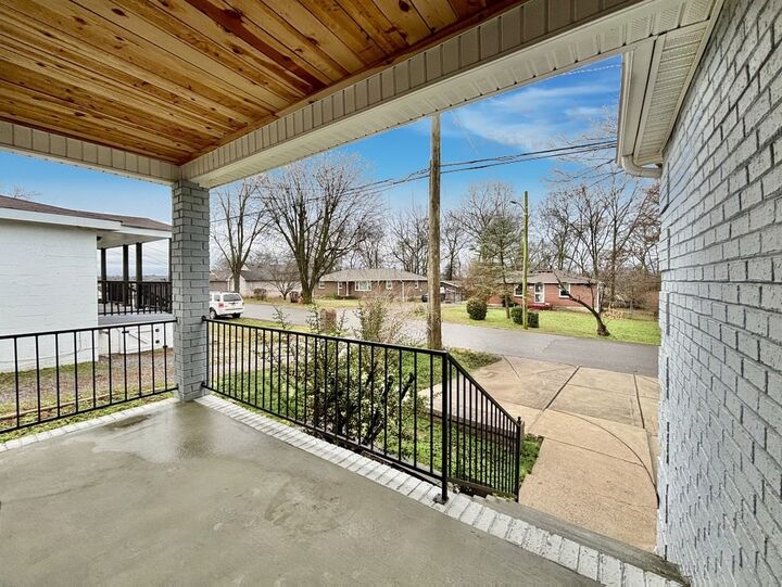 Property Photo:  1814 Glade St  TN 37207 