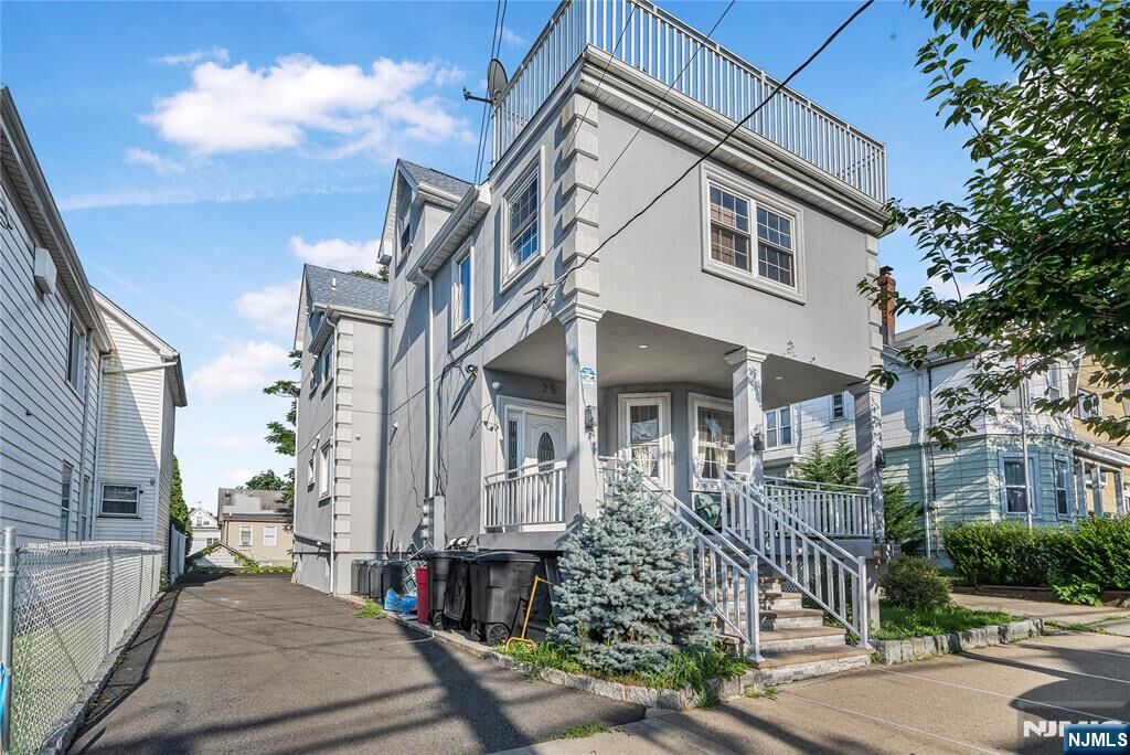 Property Photo:  25 Palisade Avenue 1  NJ 07026 