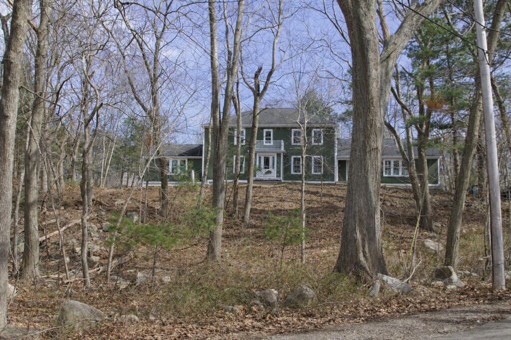 Property Photo: 10 Popes Lane MA 02043