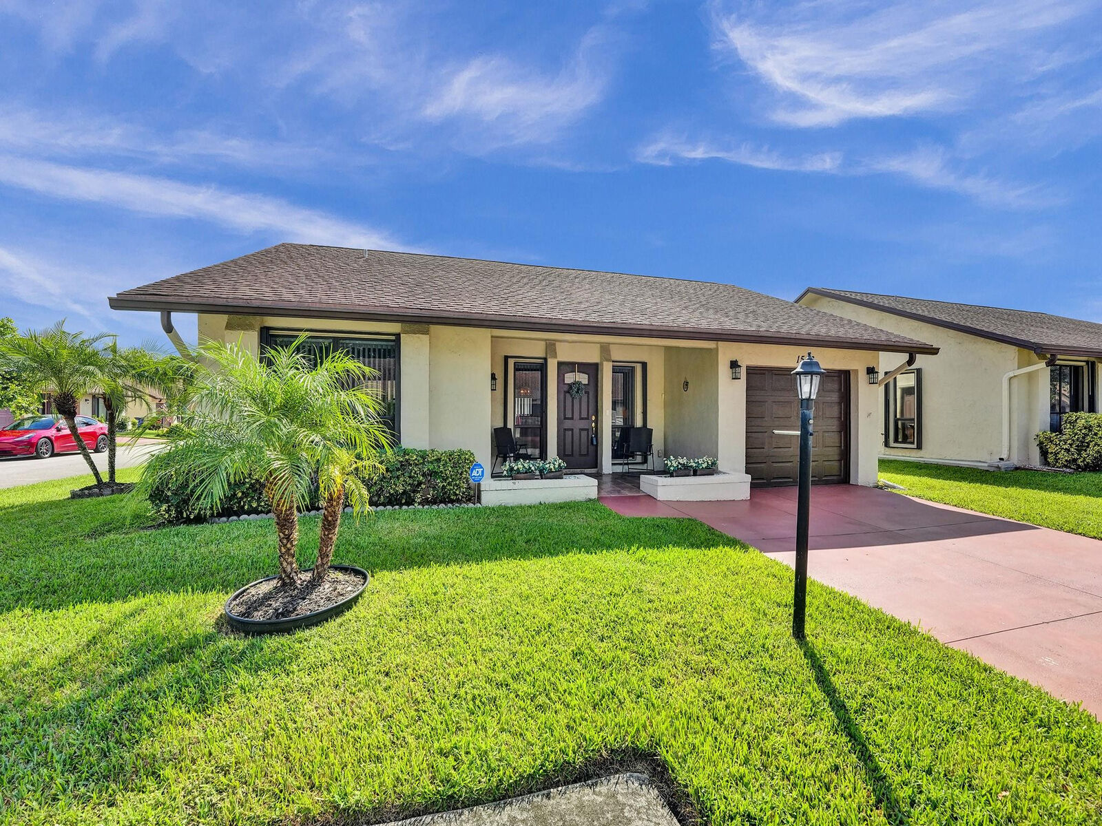 Property Photo:  1516 SW 21st Terrace  FL 33442 