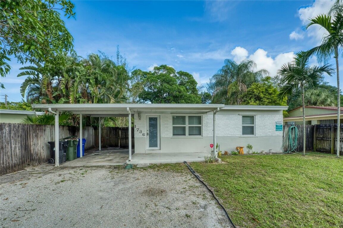 Property Photo:  1736 NW 7th Avenue  FL 33311 