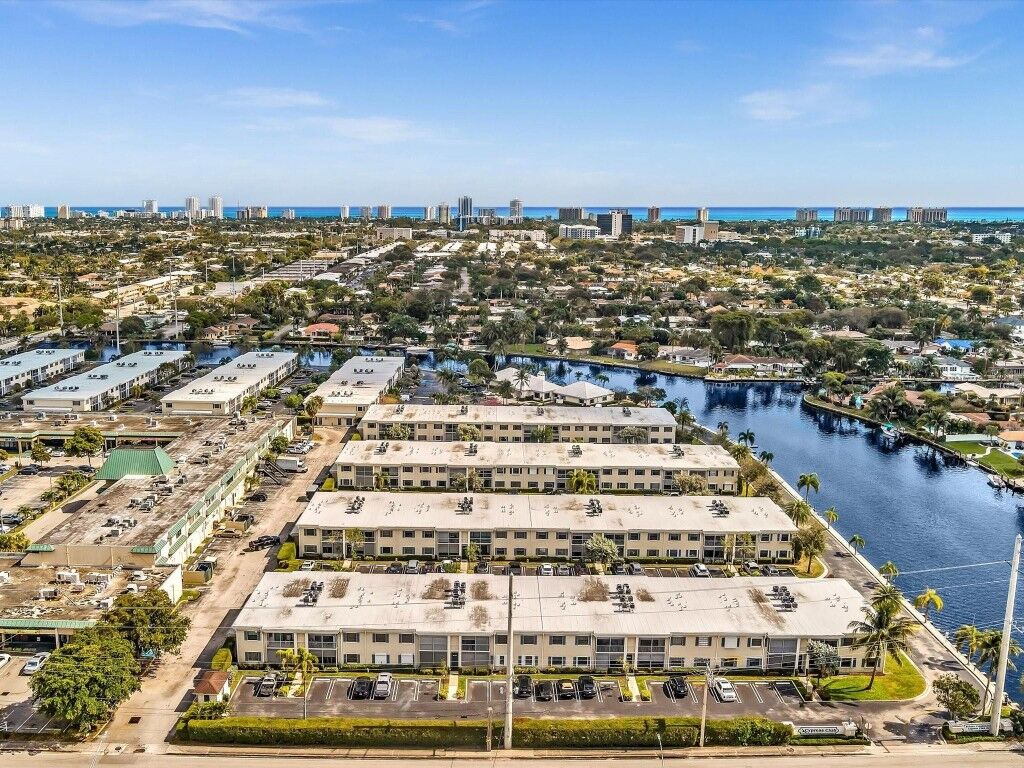 Property Photo:  110 Cypress Club Drive 125  FL 33060 