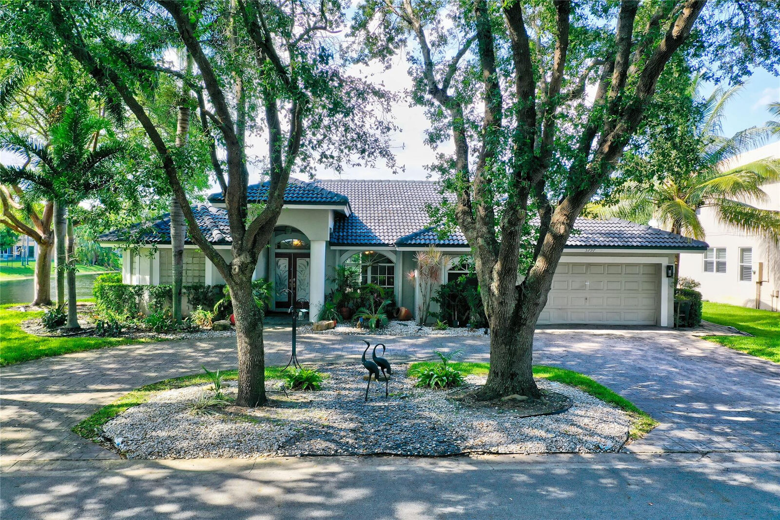 Property Photo:  5797 NW 48th Court  FL 33067 