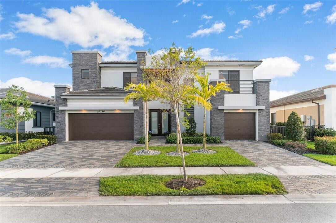 Property Photo:  10750 Moore Drive  FL 33076 