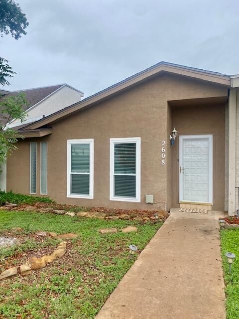 Property Photo:  2608 Sunset Dr  TX 76904 