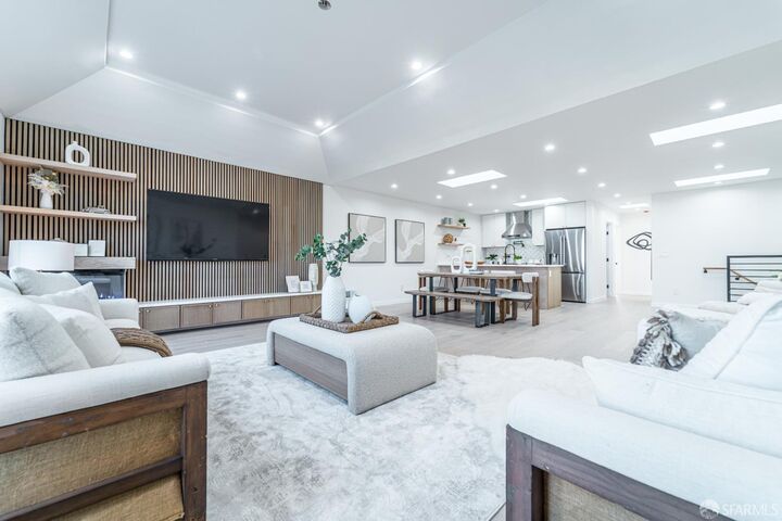 Property Photo:  3419 Ulloa Street  CA 94116 