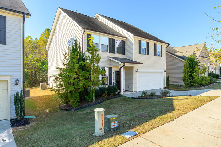 Property Photo:  921 Stable Fern Drive  NC 27526 