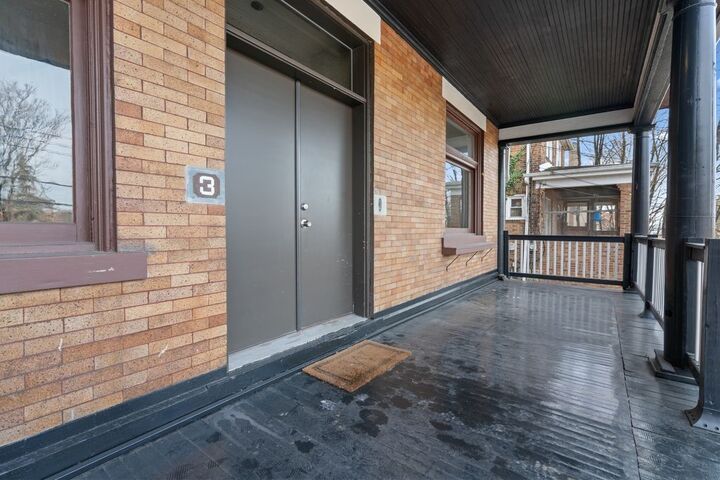 Property Photo:  3 McIntyre  PA 15214 