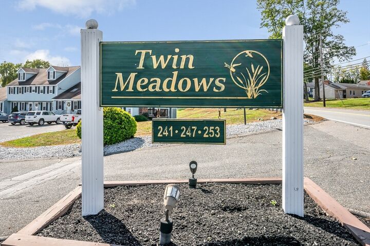 Property Photo:  241 Broadway Rd Unit 50  MA 01826 