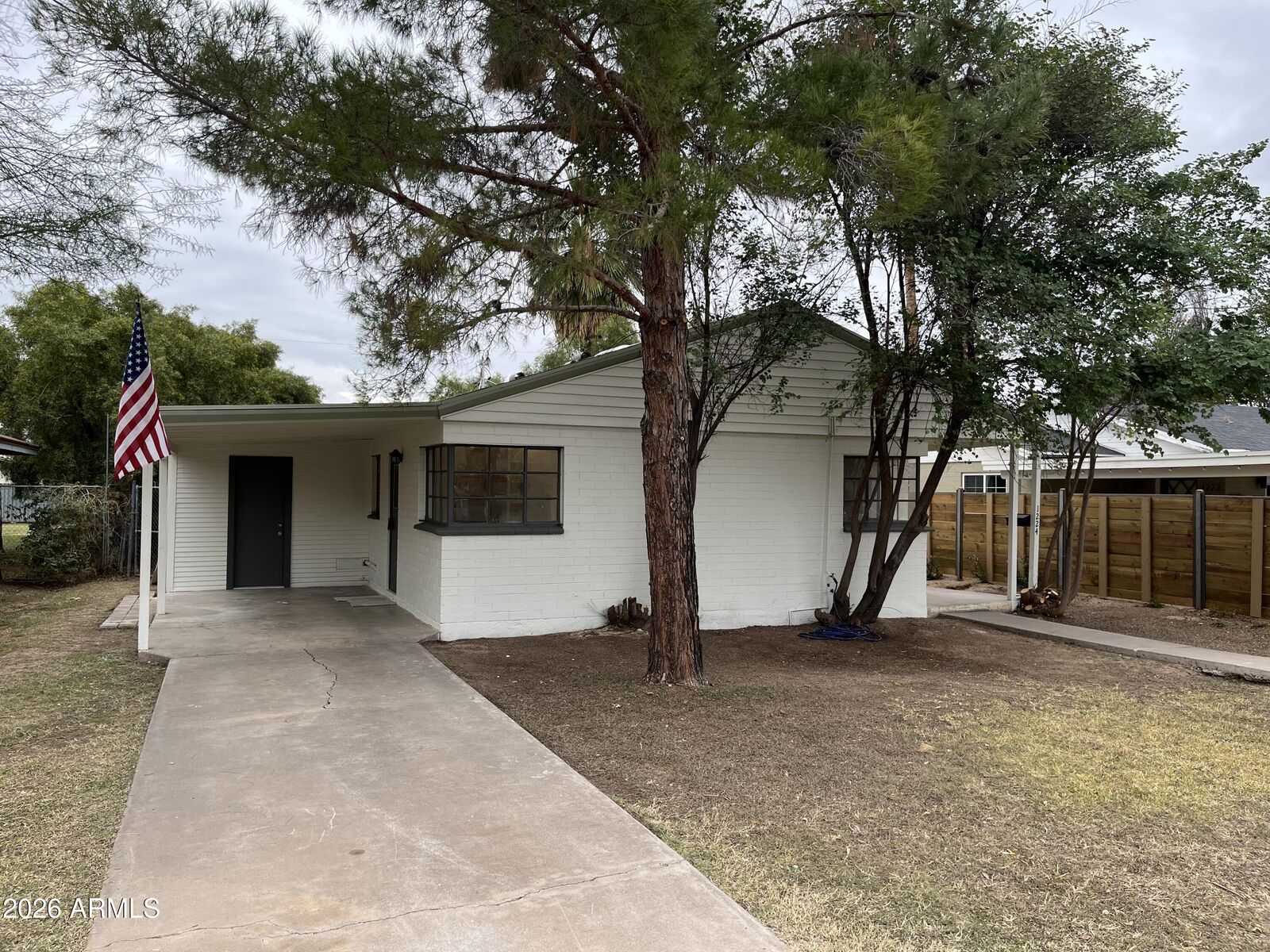 Property Photo:  1226 S Roosevelt Street  AZ 85281 