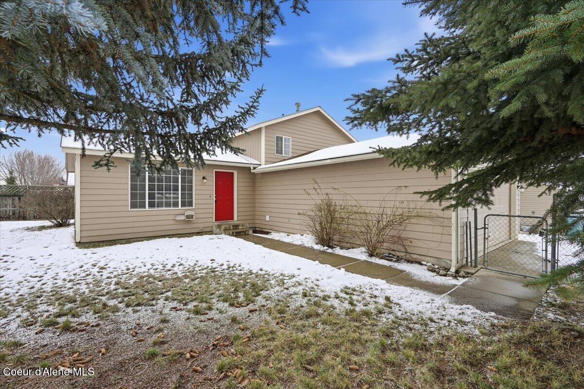 Property Photo:  14425 N Stevens St  ID 83858 