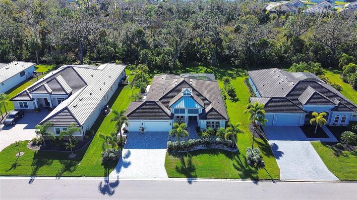 Property Photo:  15915 42nd Glen E  FL 34219 