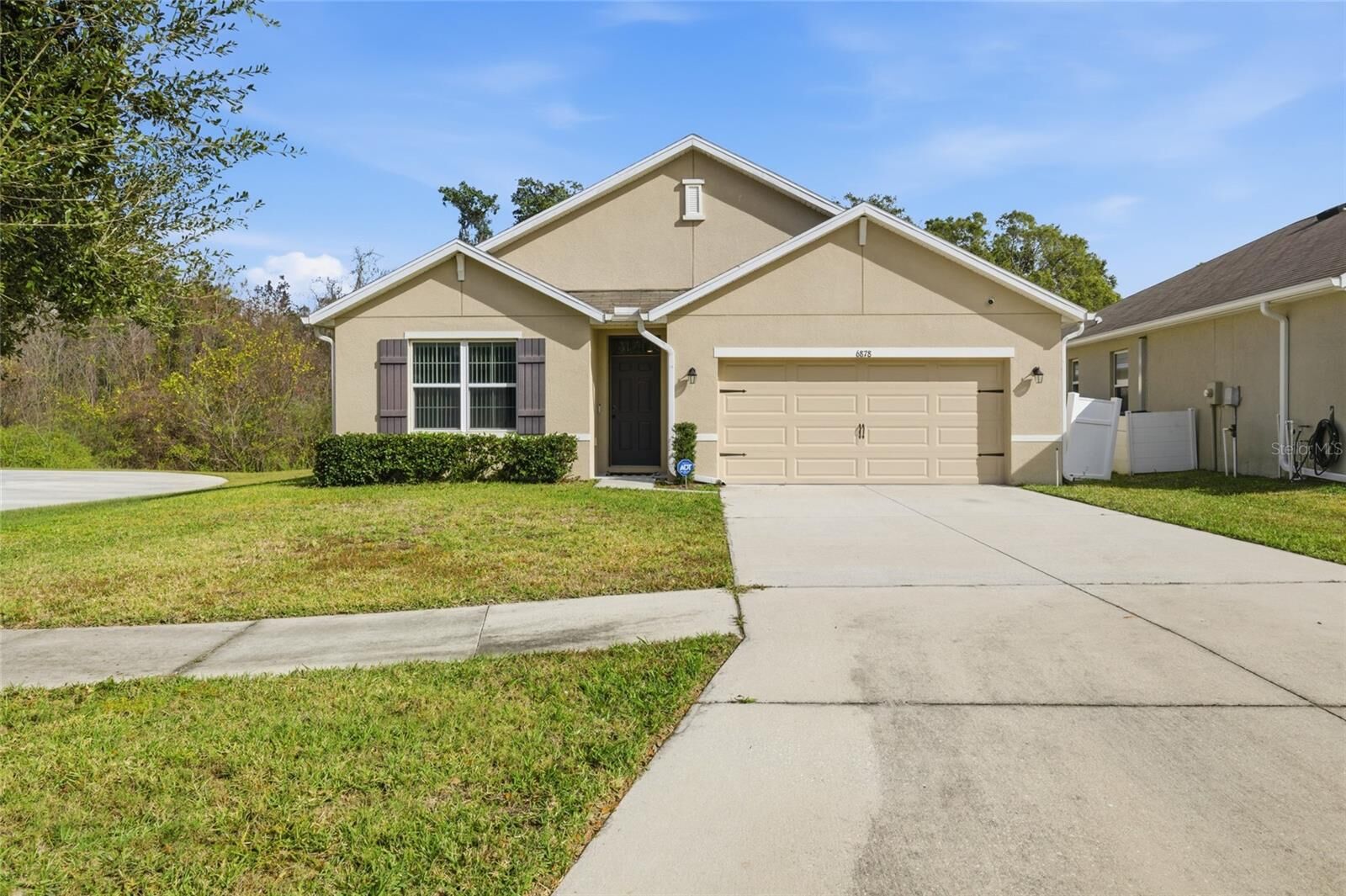 Property Photo:  6878 Wagon Trail Street  FL 33541 