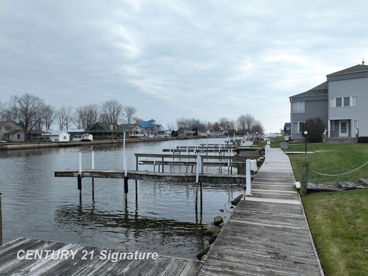 Property Photo:  3093 Midshipman Drive  MI 48703 