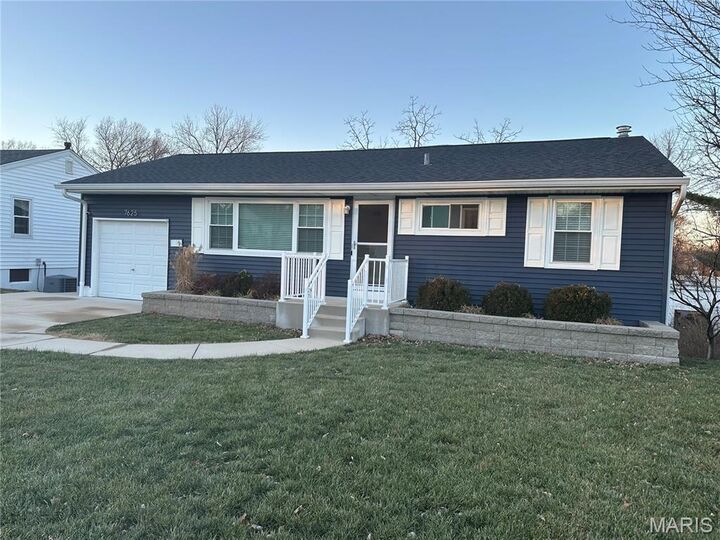 Property Photo:  7625 General Sheridan Lane  MO 63123 