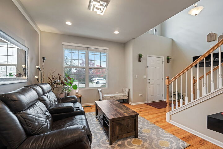 Property Photo:  4319 Silver Bell Court  IL 60564 