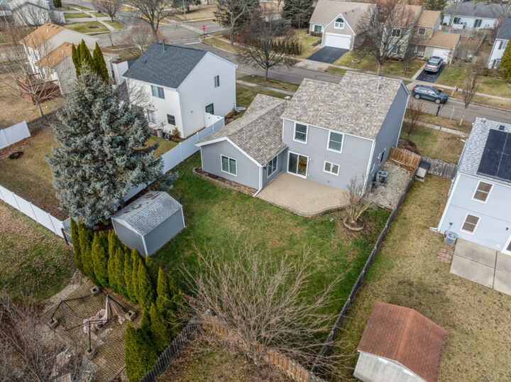 Property Photo:  105 Red Cedar Drive  IL 60107 