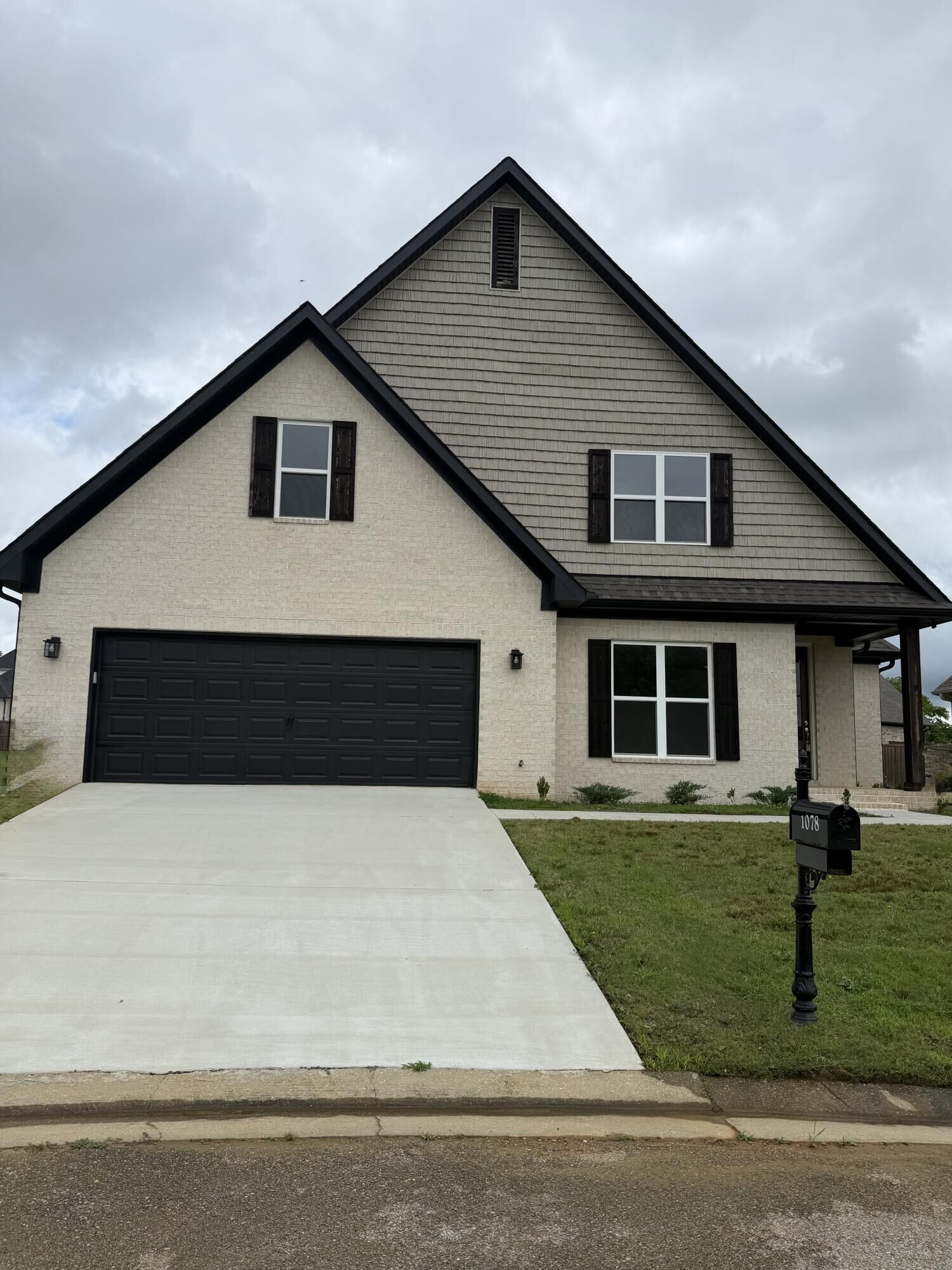 Property Photo: 1078 Scott Place Circle MS 38866