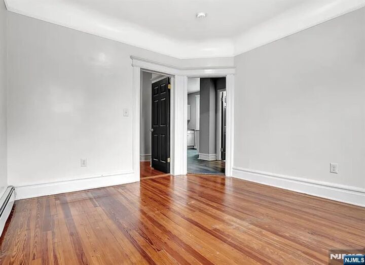 Property Photo:  49 Tichenor Terrace  NJ 07111 