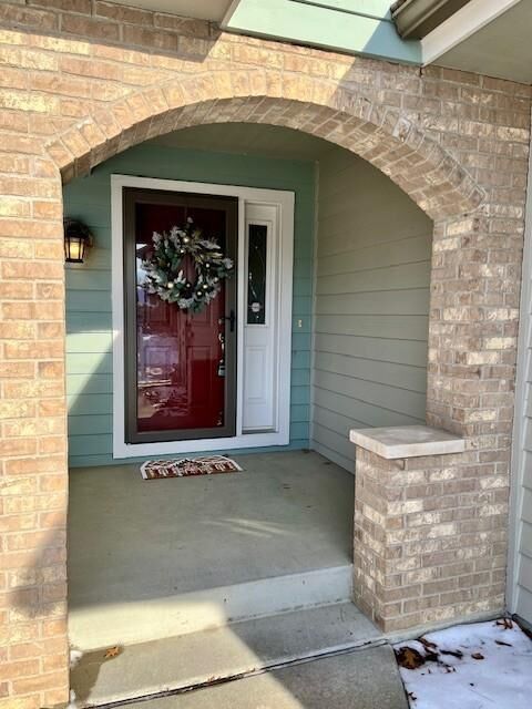 Property Photo:  1778 Green Crest Drive  MN 55386 