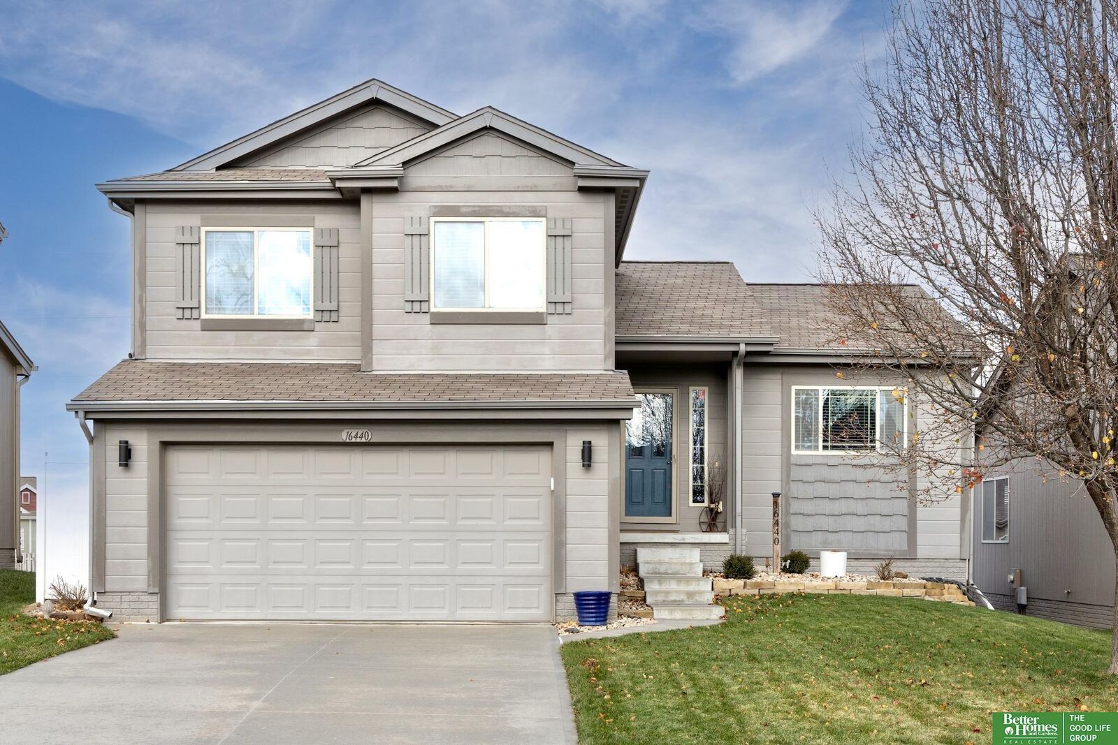 Property Photo: 16440 Cary Street NE 68136