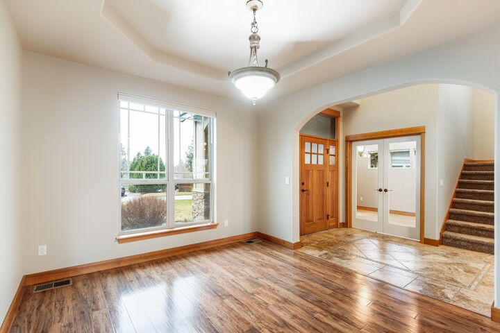 Property Photo:  63112 Turret Court  OR 97701 