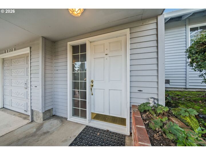 Property Photo:  16615 Churchill Dr  OR 97027 