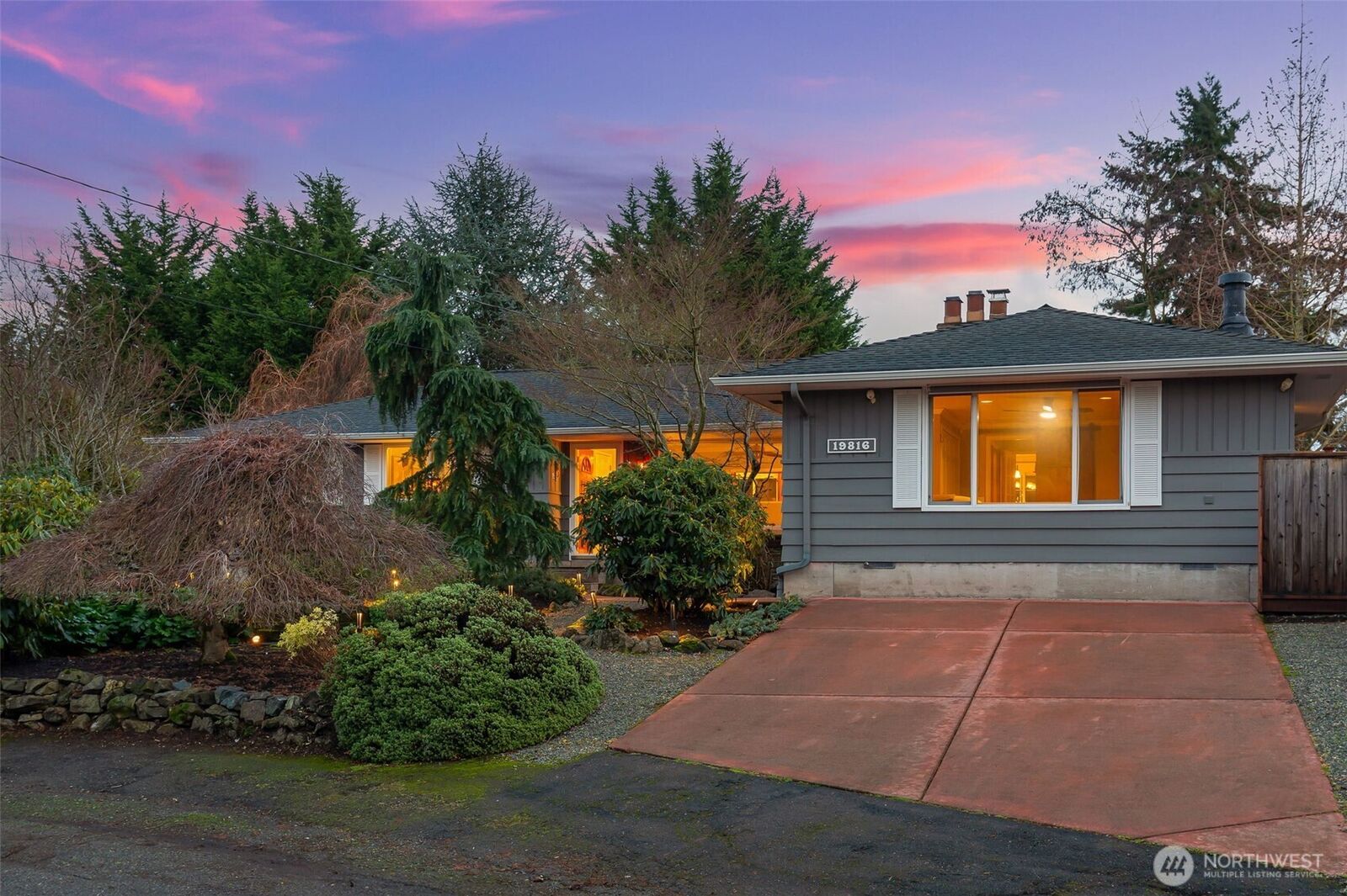 Property Photo:  19816  5th Avenue S  WA 98148 