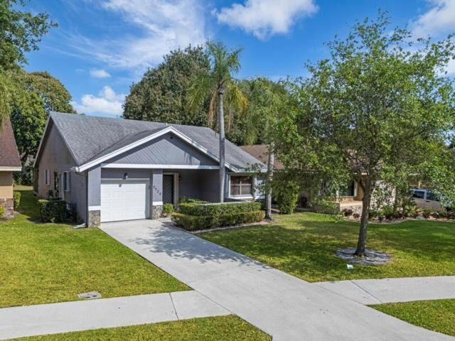 Property Photo:  2520 Calamondin Circle  FL 33063 