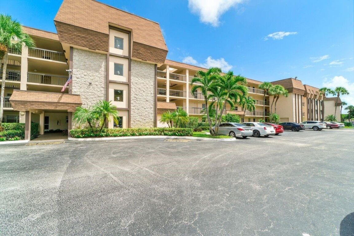 Property Photo:  6200 NW 2nd Avenue 215  FL 33487 