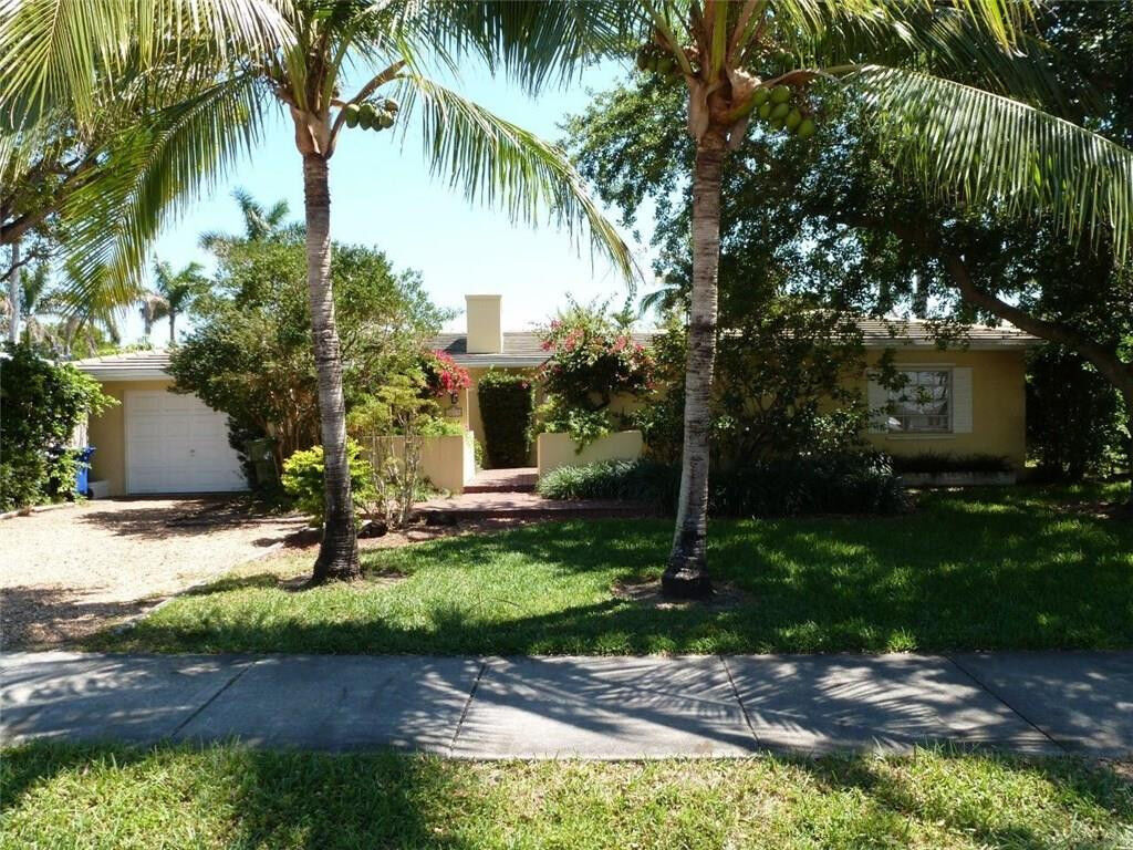 Property Photo: 1610 Middle River Drive FL 33305