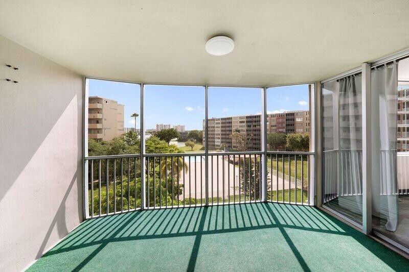 Property Photo: 1750 NE 191st Street 519 FL 33179