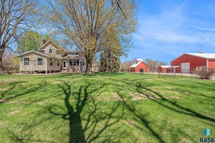 Property Photo:  46872 250th St  SD 57003 